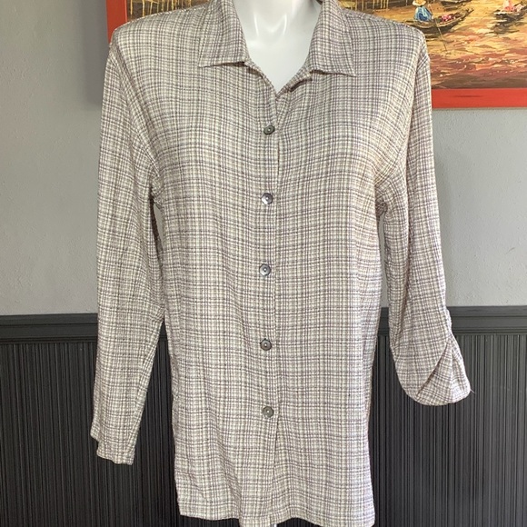 sahalie Tops - Sahalie Button Down Shirt SZ - XL